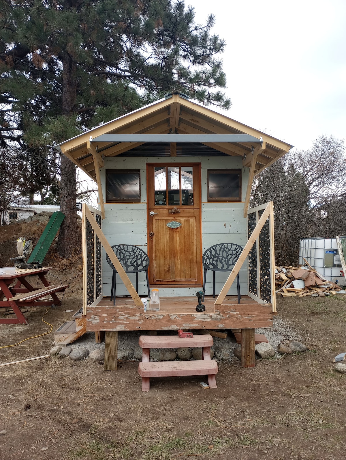 Horse-Drawn School-Sleigh Cabin