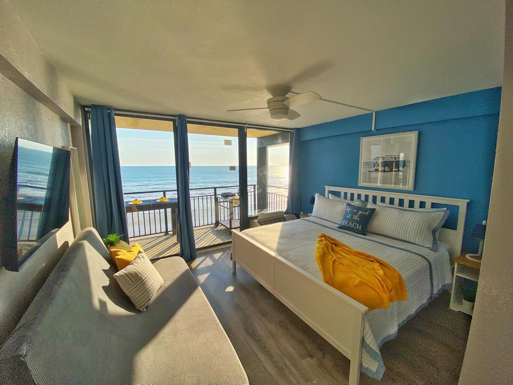 *NEW* Fantastic Ocean View Studio-Up to 6 Guests!