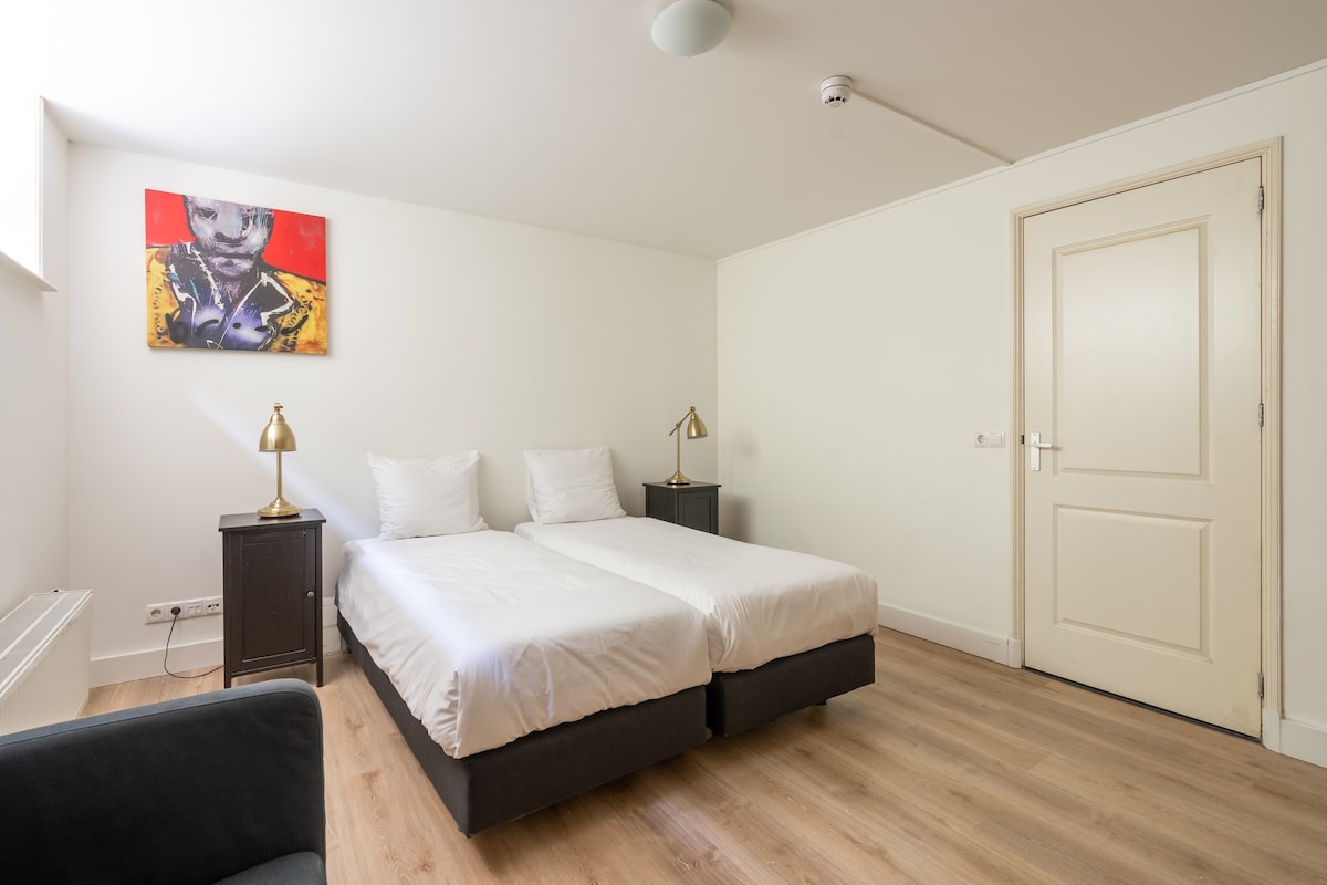 Numa | Two Bedroom Apartment near Central Station