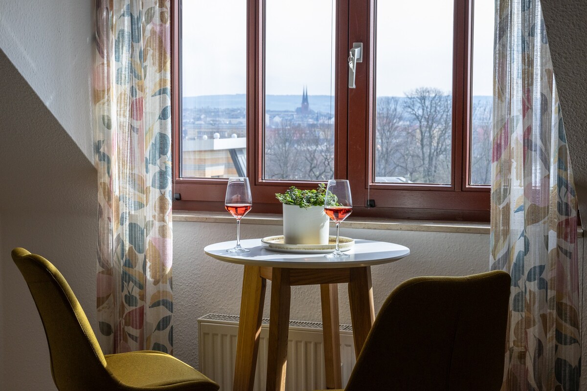 Apartment mit Weitblick - nahe Schlossteich & Wald