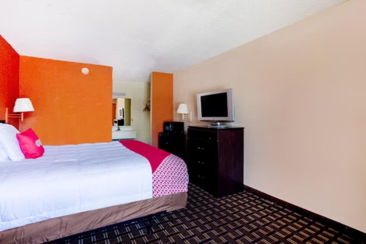 Hotel Pensacola I-10 & Hwy 29 1 Bedroom Suite
