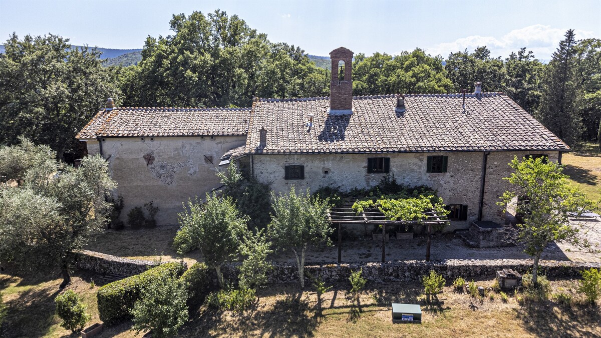 Wonderful Villa near Siena and Montalcino.