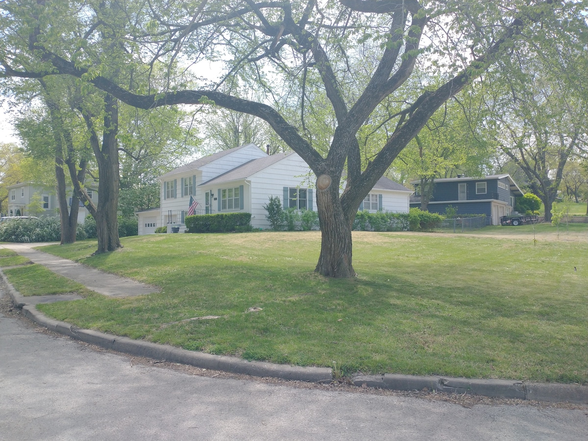 Entire Home in Emporia, KS