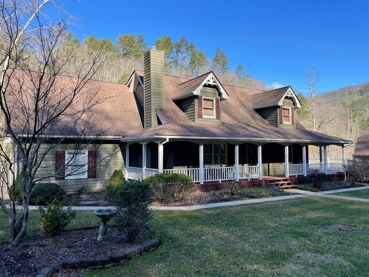 Large Home-Amazing Cheoah River