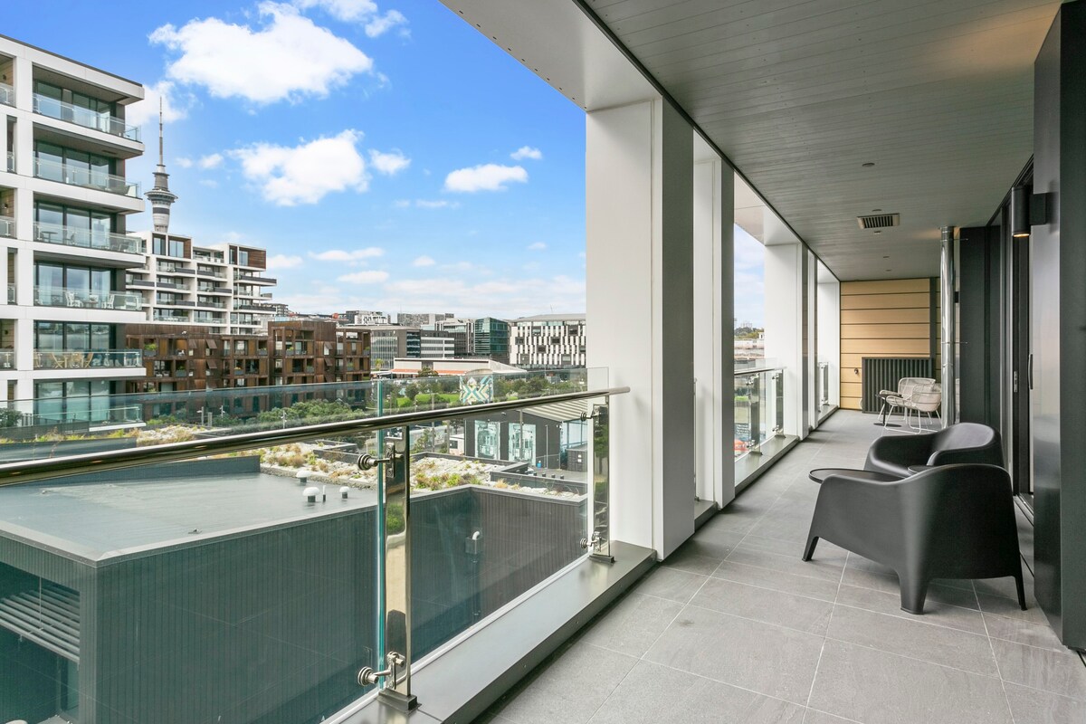 Elegant retreat in Wynyard quarter