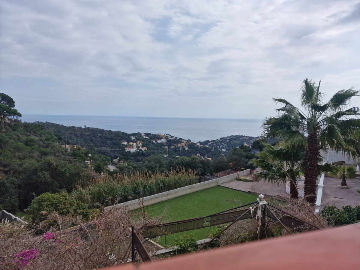 Casa con vistas al mar por temporadas