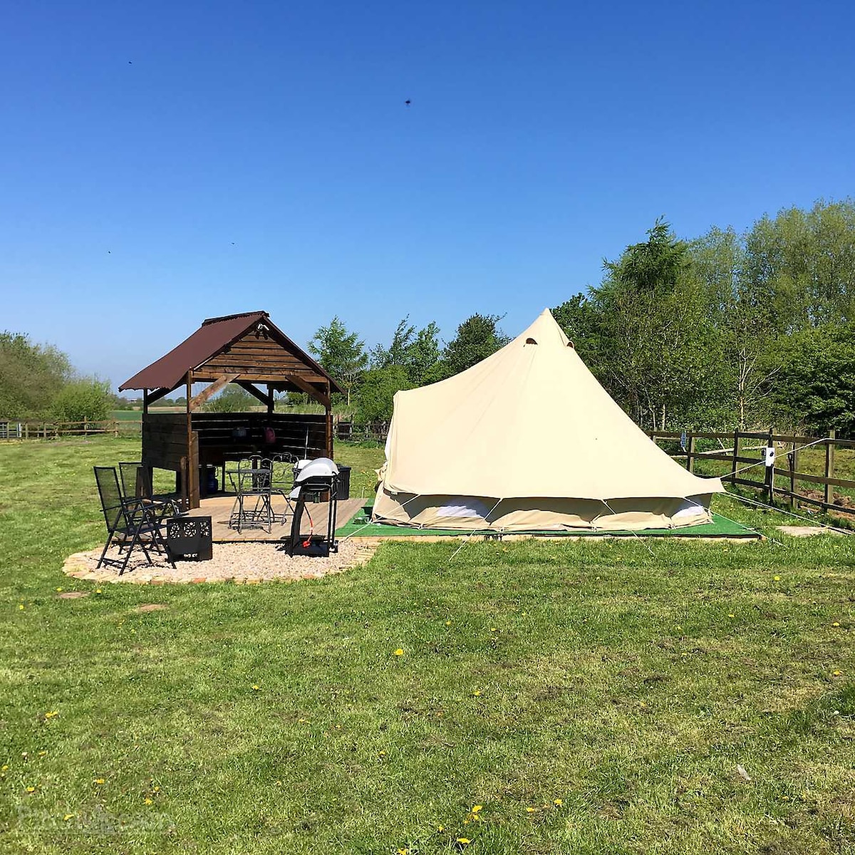 North Gulham Glamping Bluebell Tent