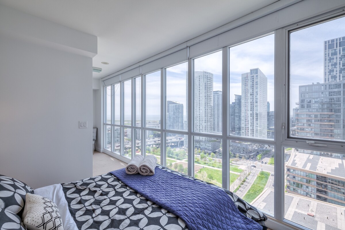 3BR Lake & Park View-Sleep 7-Free Park-CN Tower