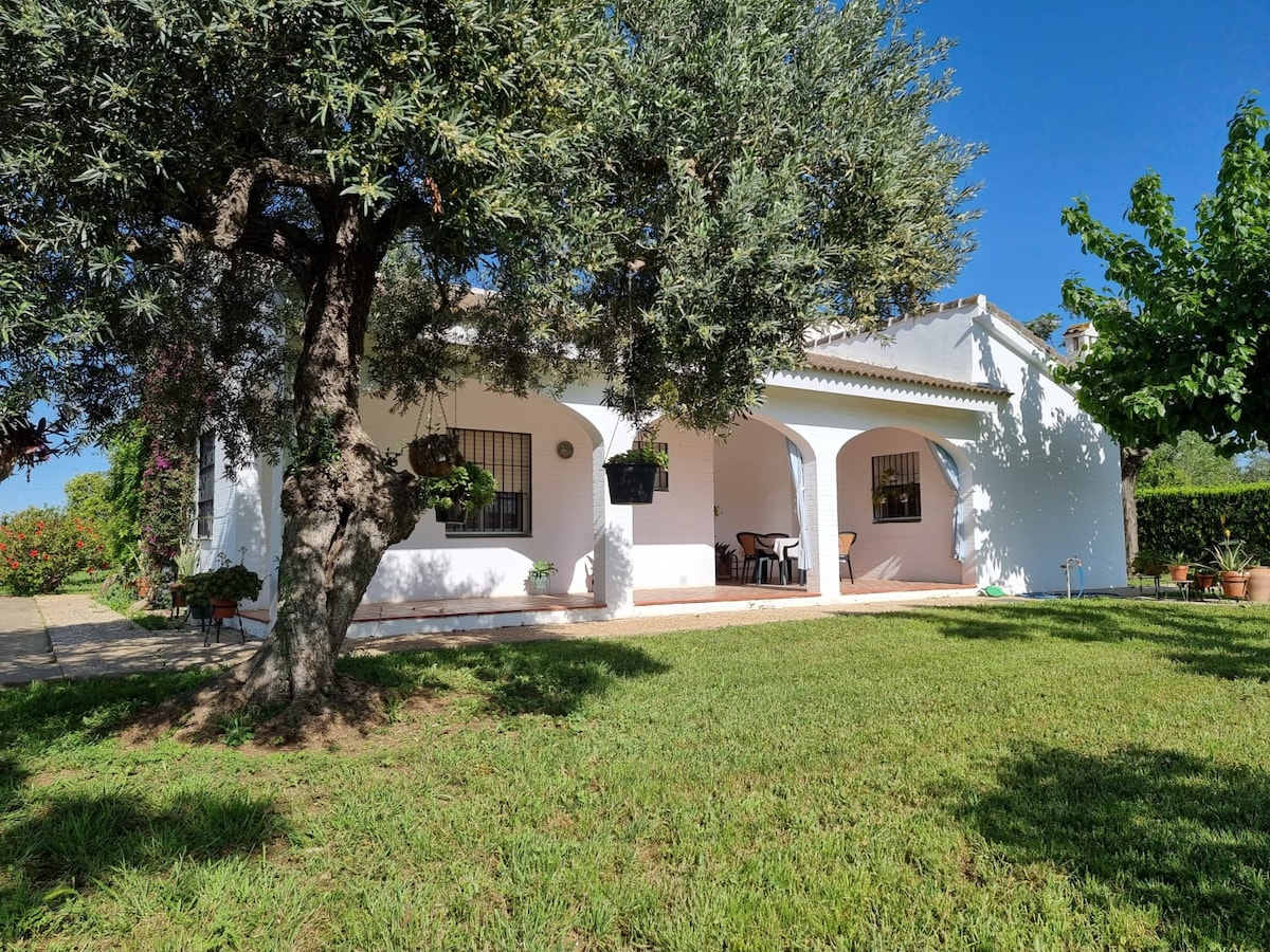 casa de campo al lado de Sevilla