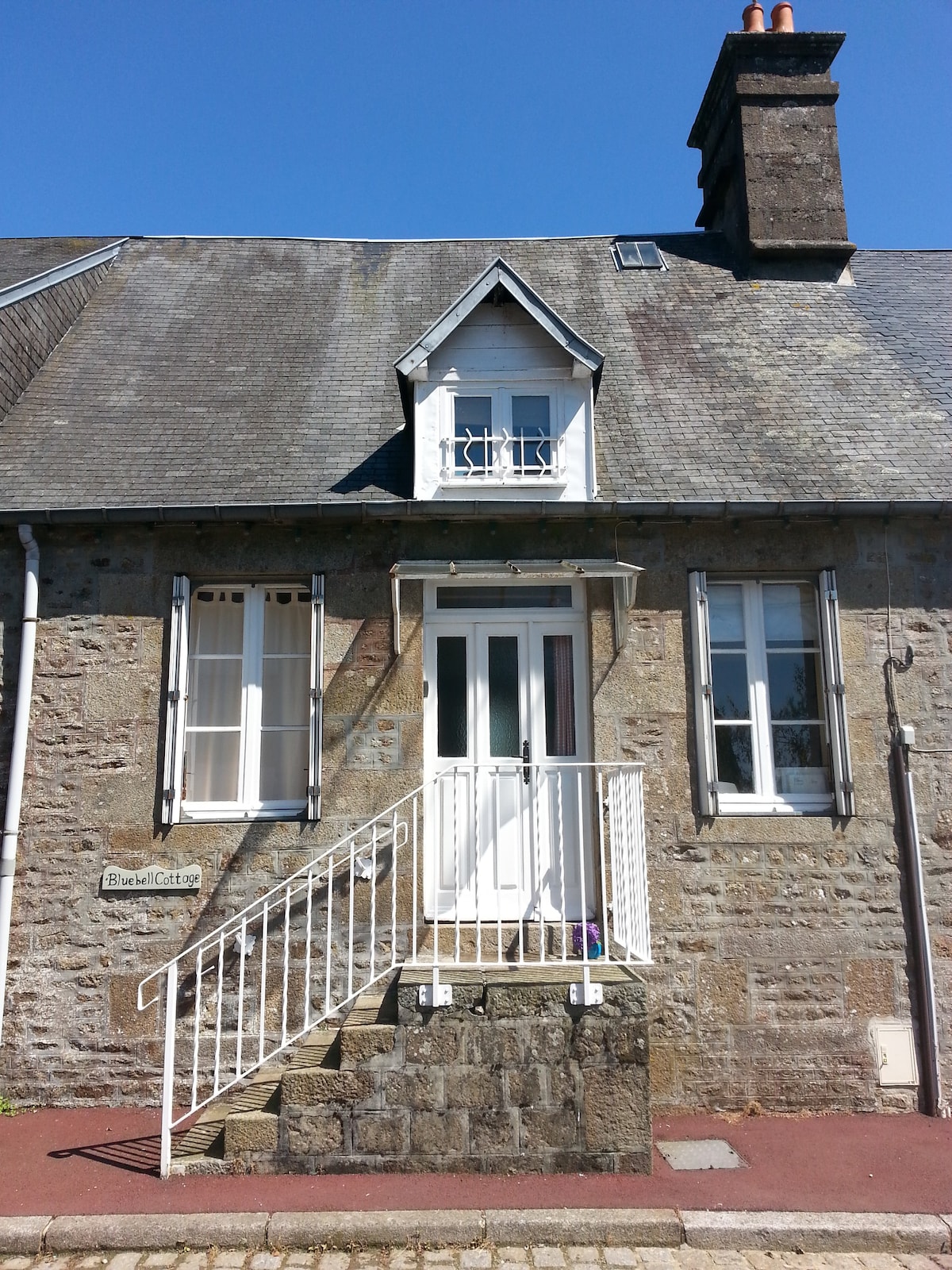 迷人的蓝铃小屋（ Bluebell Cottage Normandy France ）