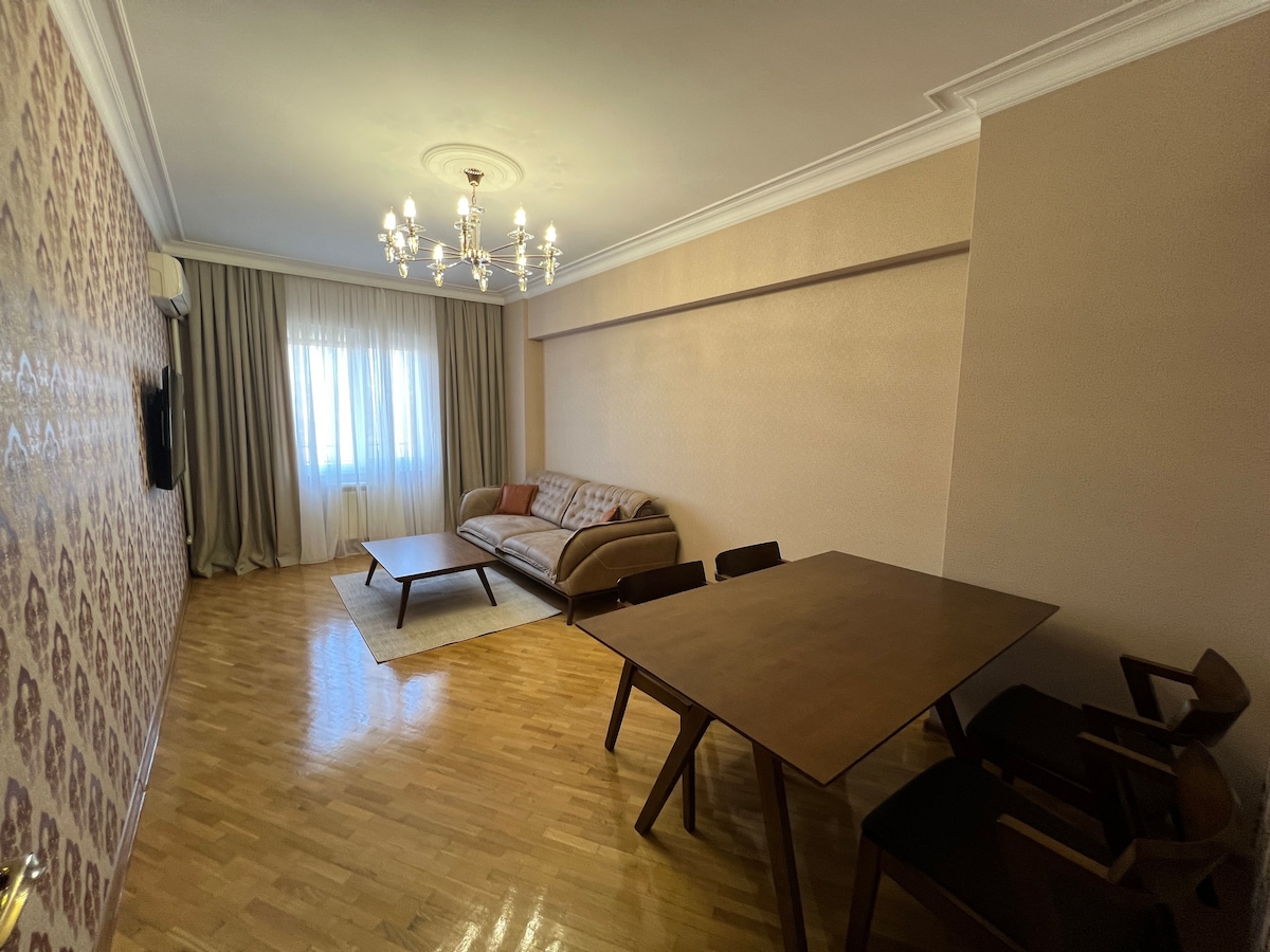 Clean apartment in central Baku
