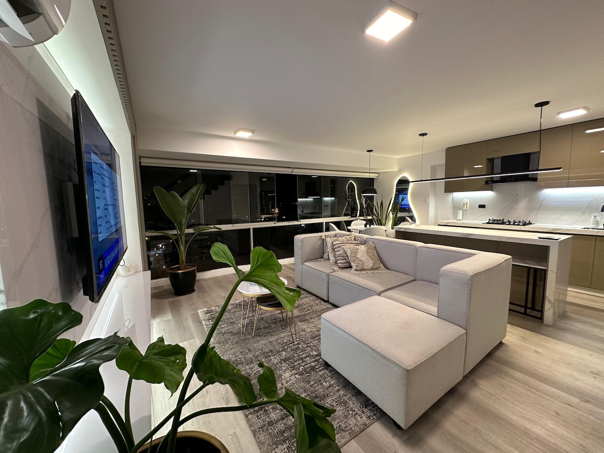Duplex Exclusivo en Miraflores con Vista al Mar