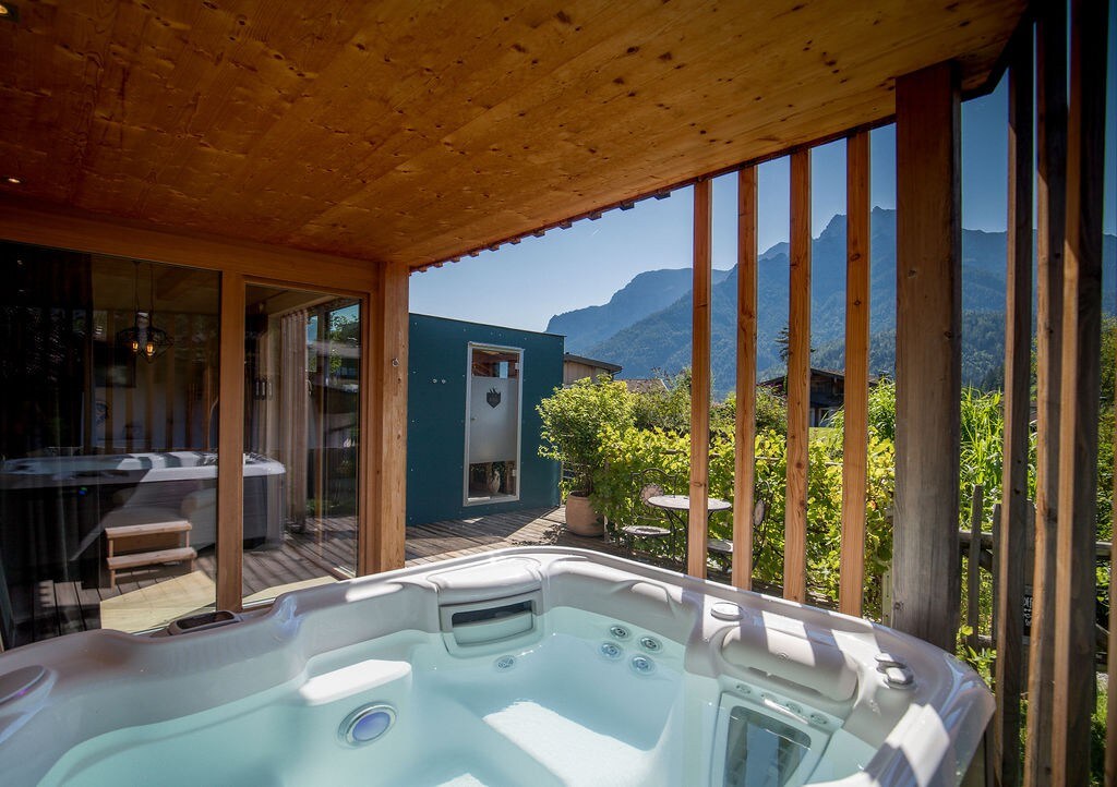 Wellness-Chalet Alpegg mit Whirlpool und Sauna