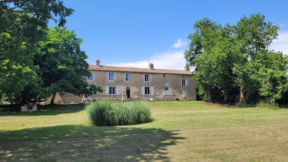 Grande maison pleine de charme