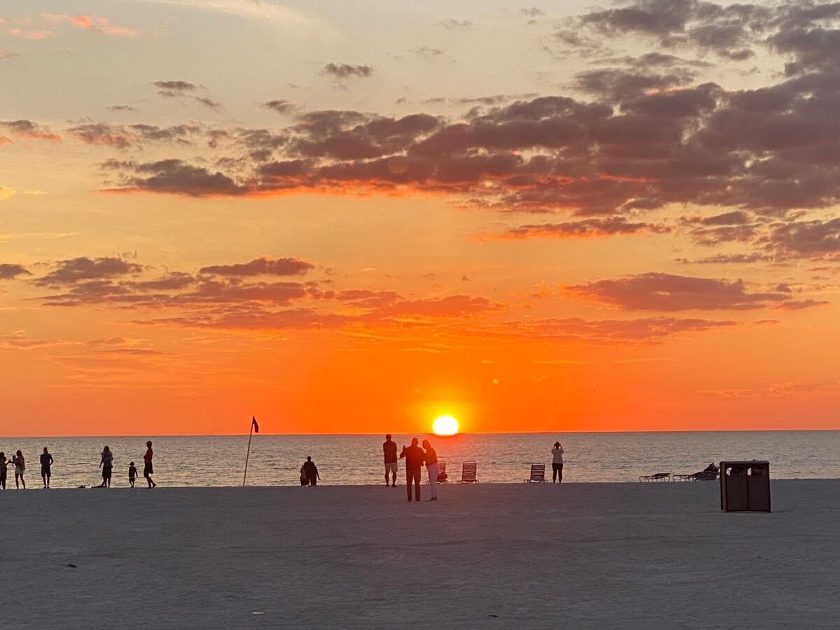 博尼塔海滩（ Bonita Beach ）海景绿洲（ Oceanview