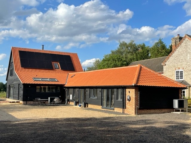 Modern barn mid-Norfolk