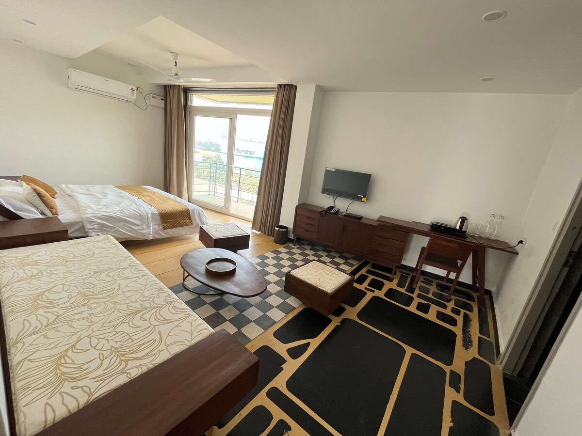 nKAaSA Hotel & Personal Suites