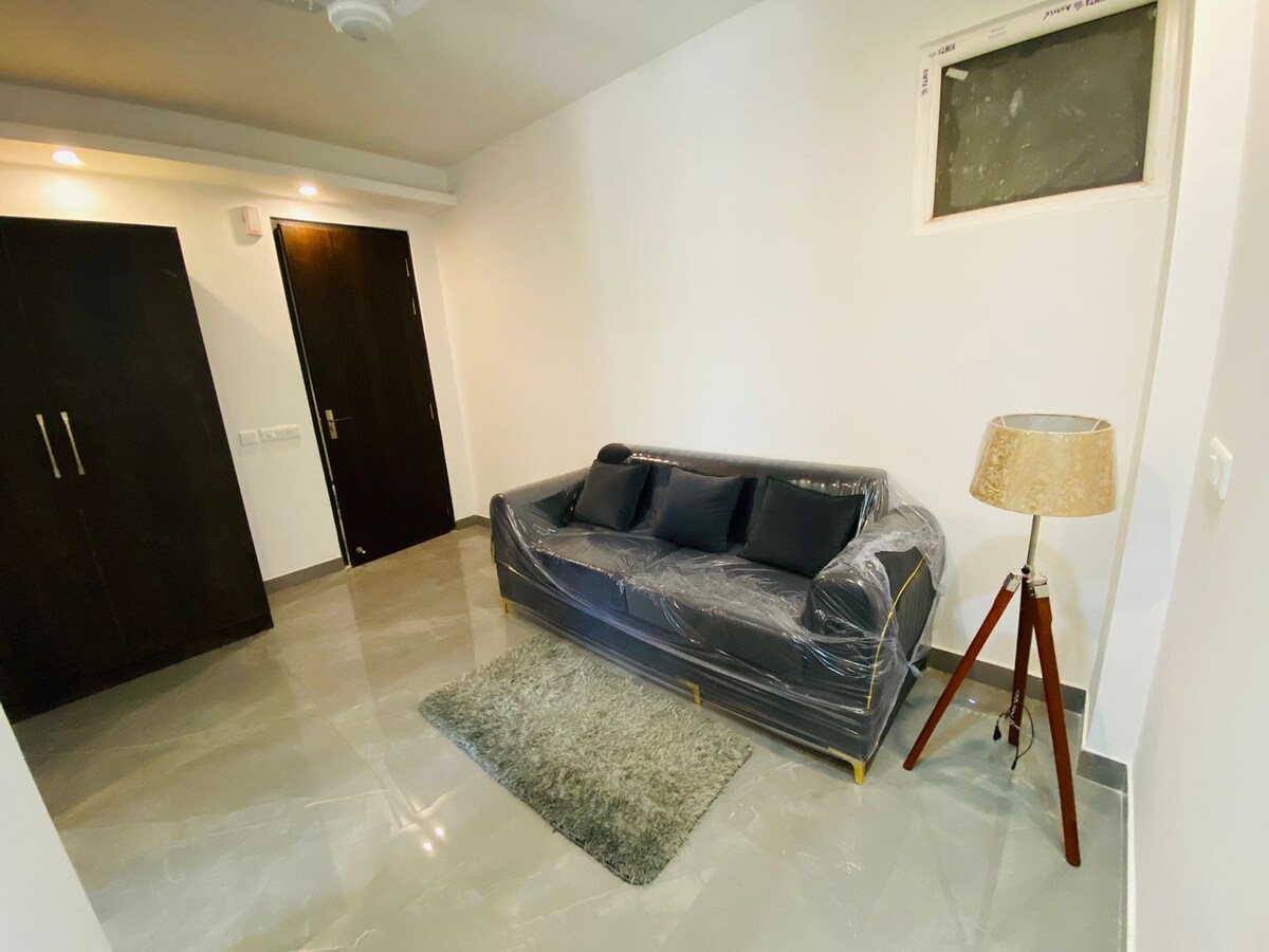 1 BHK Flat Near by Museo Cafe