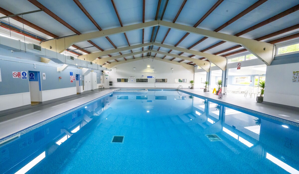 Coastal Chalet at Kingsdown Park with pool No.64.