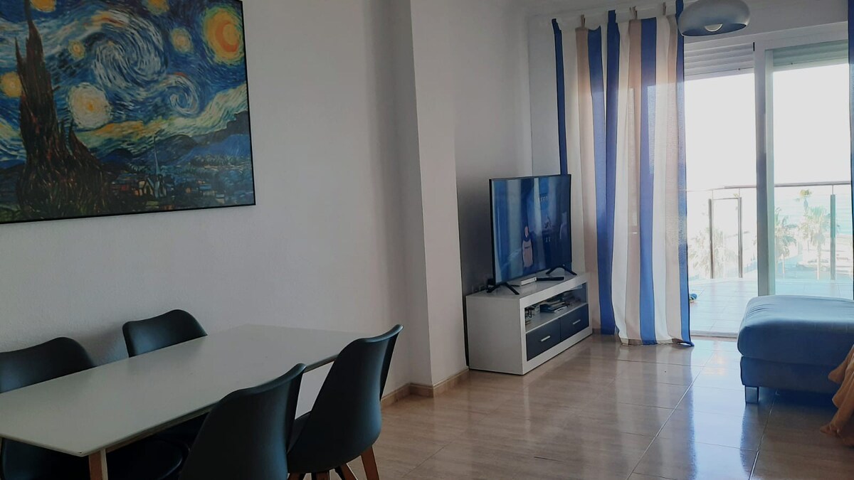 Apartamento junto al mar