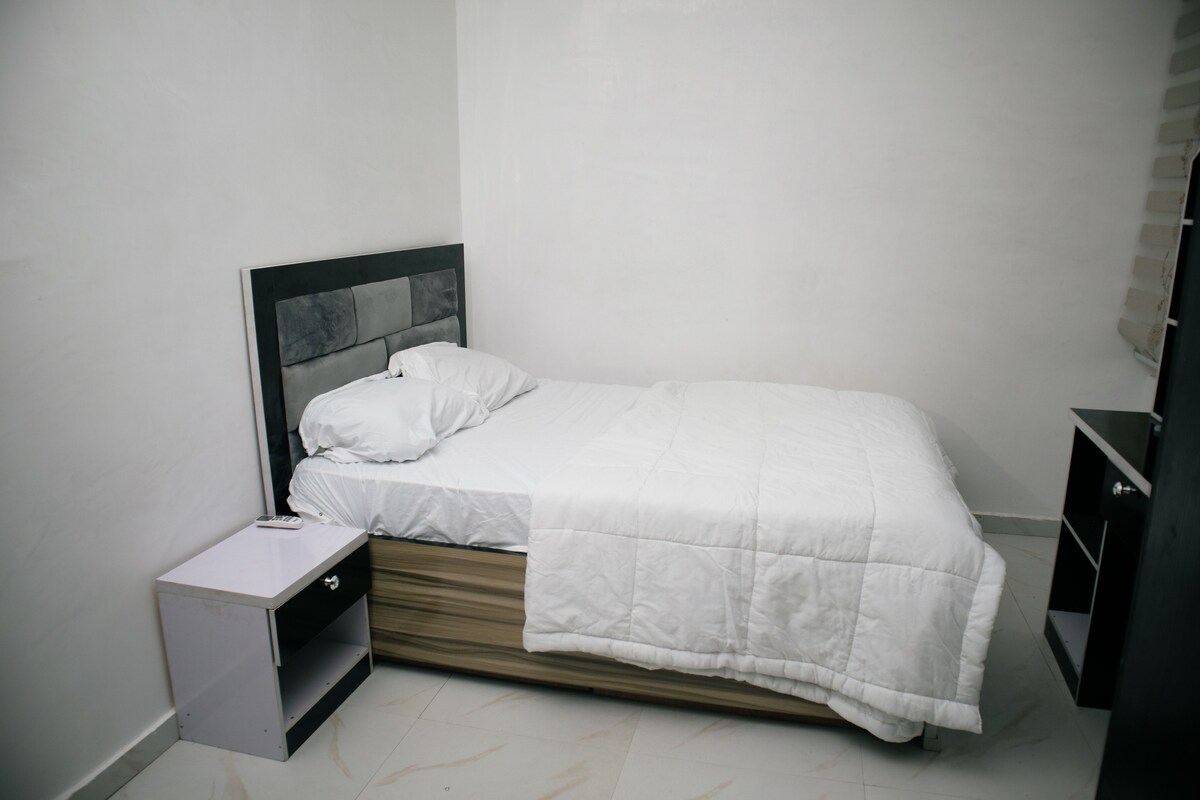 Domi Smart Luxury 1 Bedroom Flat