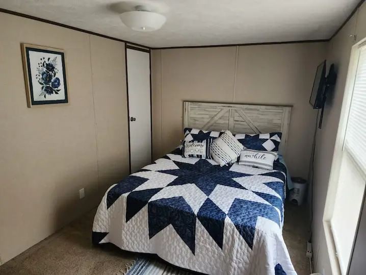 Cozy 2-bedroom house