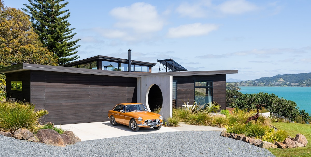 Nook Bay House in Northland