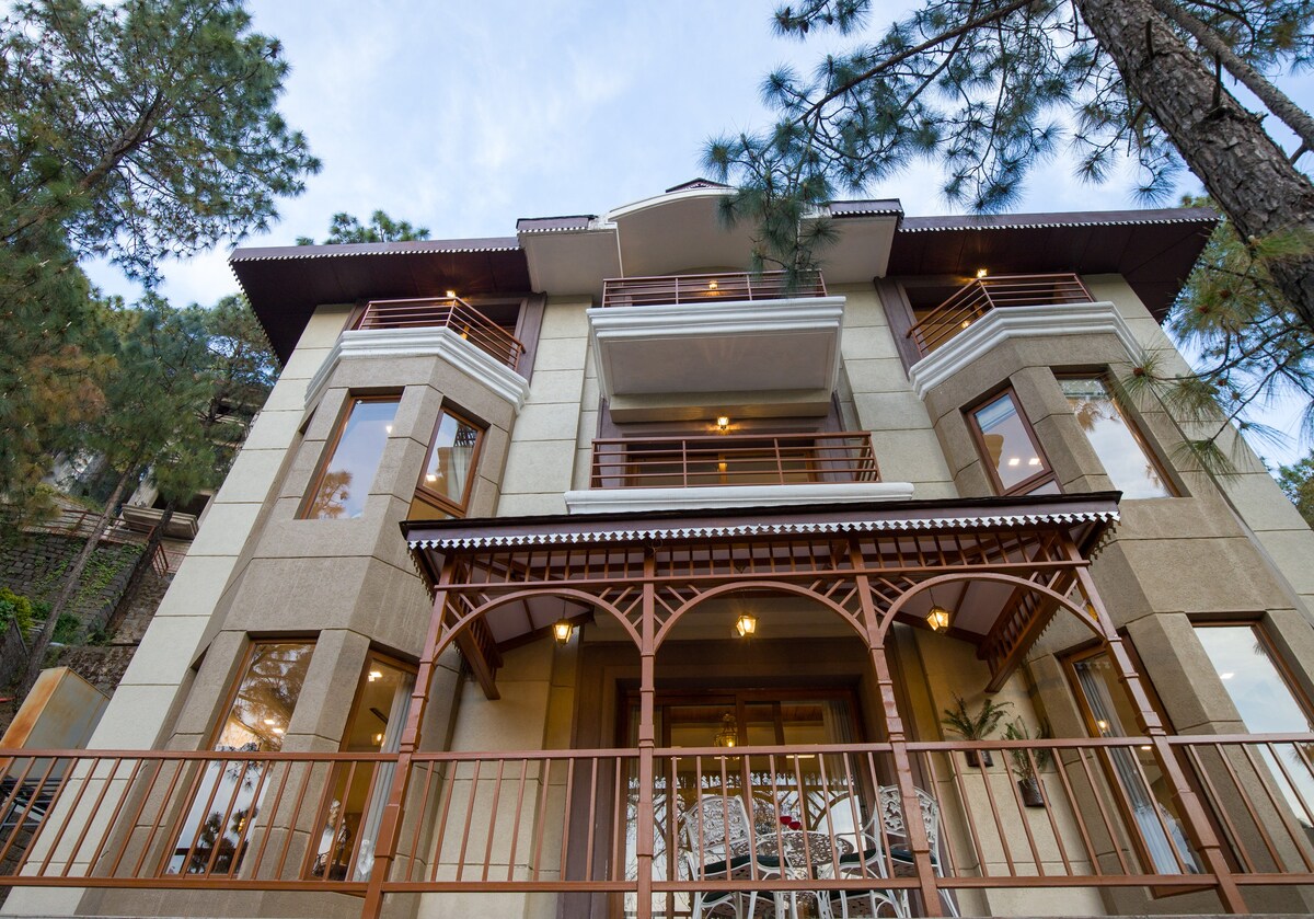 Wisteria Luxurious 4BHK Villa with Mountain View