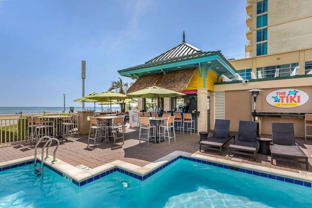 VB Oceanaire - 3BR/2BA Oceanfront Deluxe-4 Pools