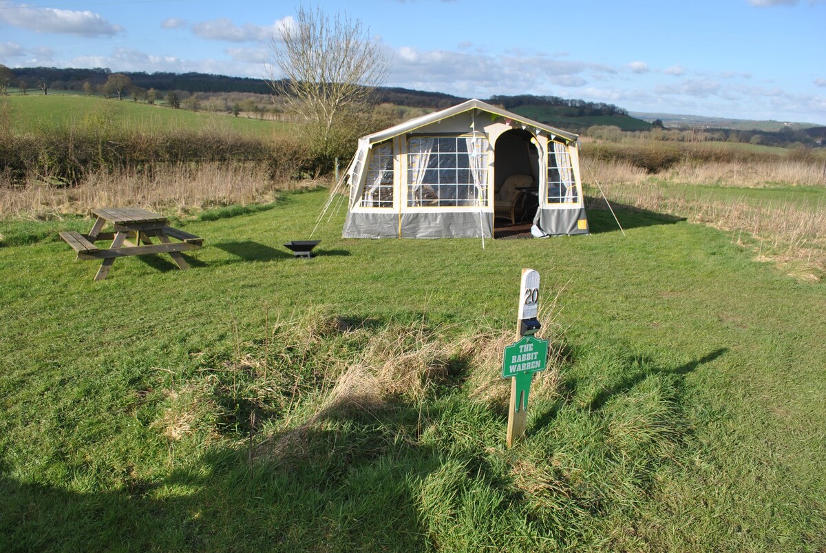 Rabbit Warren trailer tent
6 miles - Alton Towers.