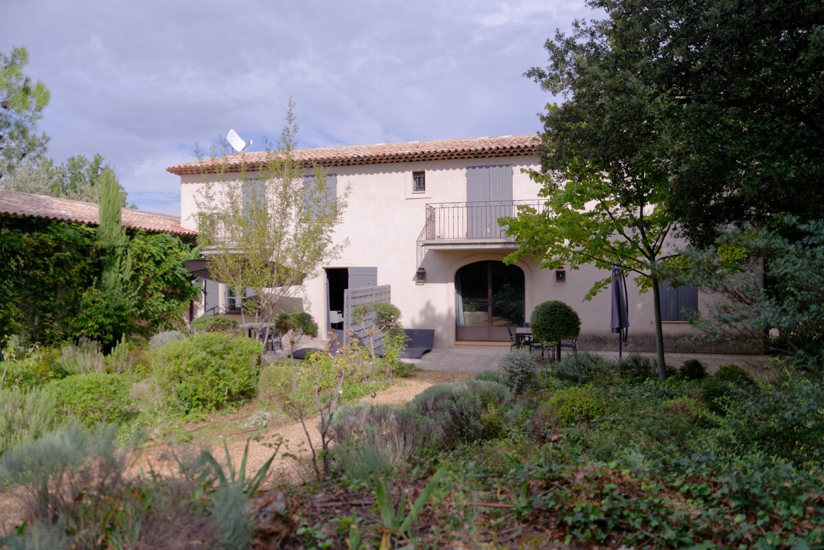 Appartement dans un Mas près d'Aix en Provence(5)