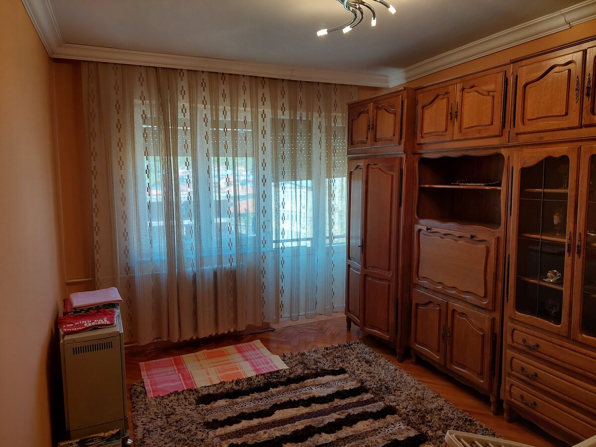 Apartament (banese) me qera 24h