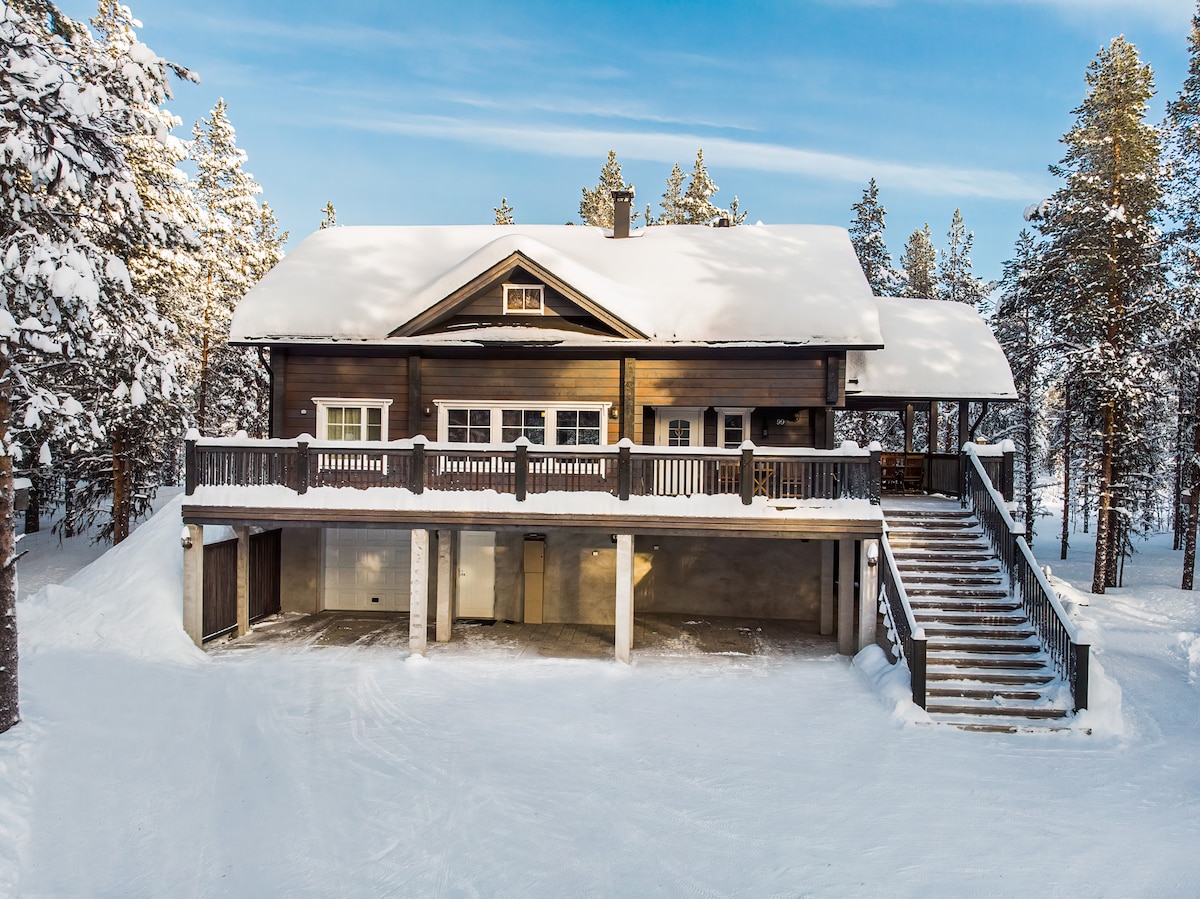 Villa Maria, tasokas hirsihuvila Enontekiöllä