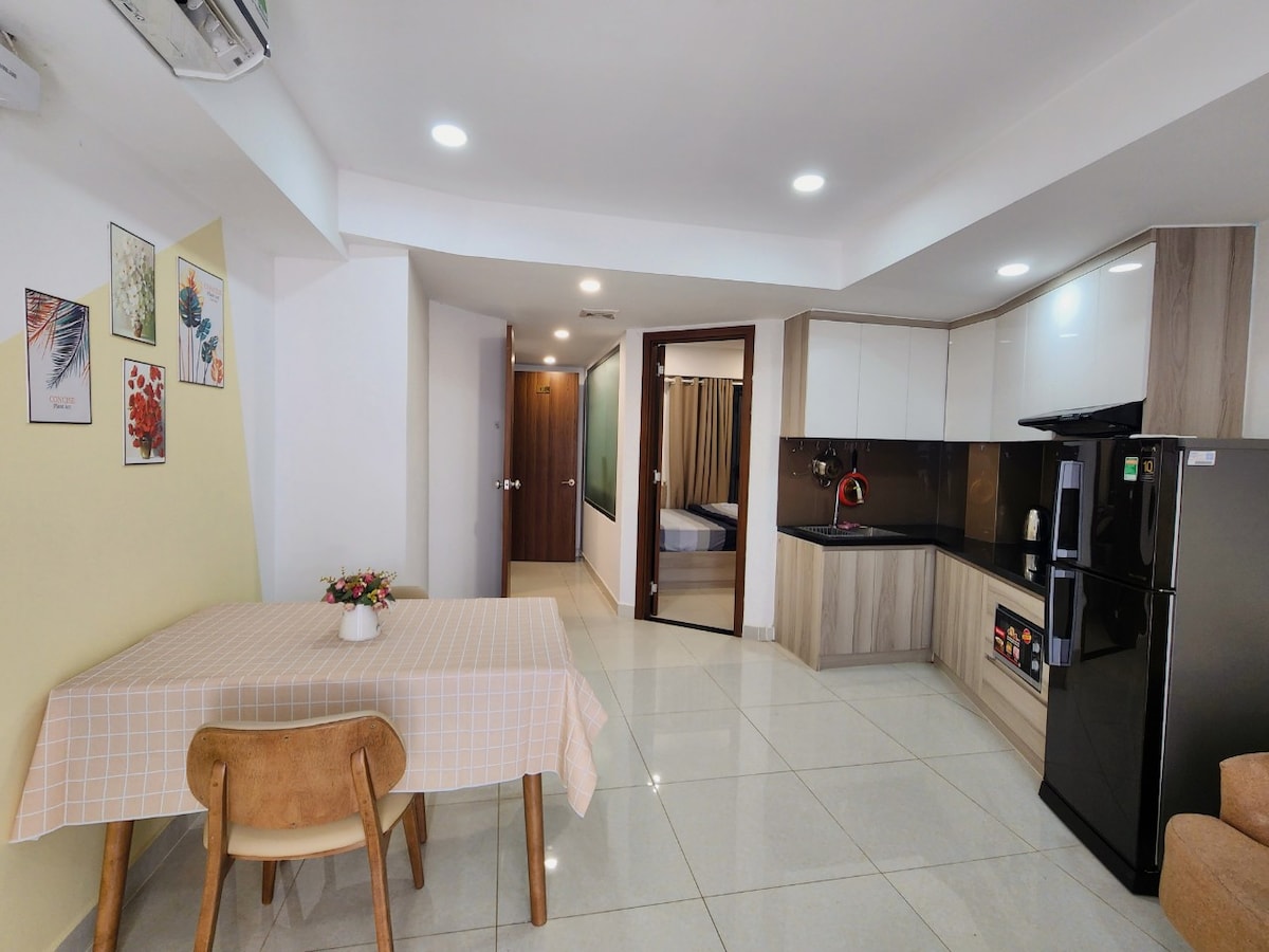 Cozy & warm 1-bedroom near Phan Xich Long, D1