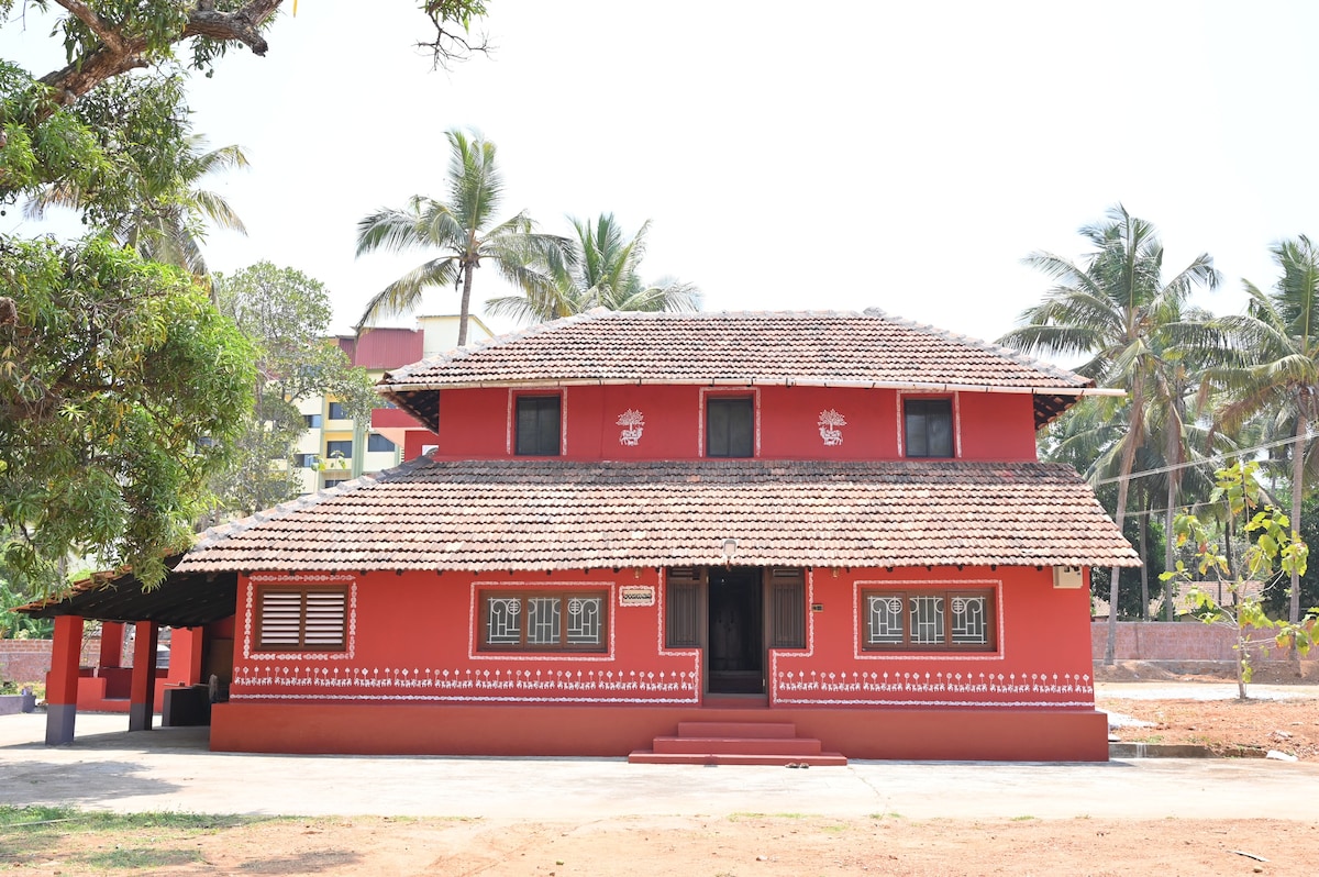 Heritage Home in Padubidri