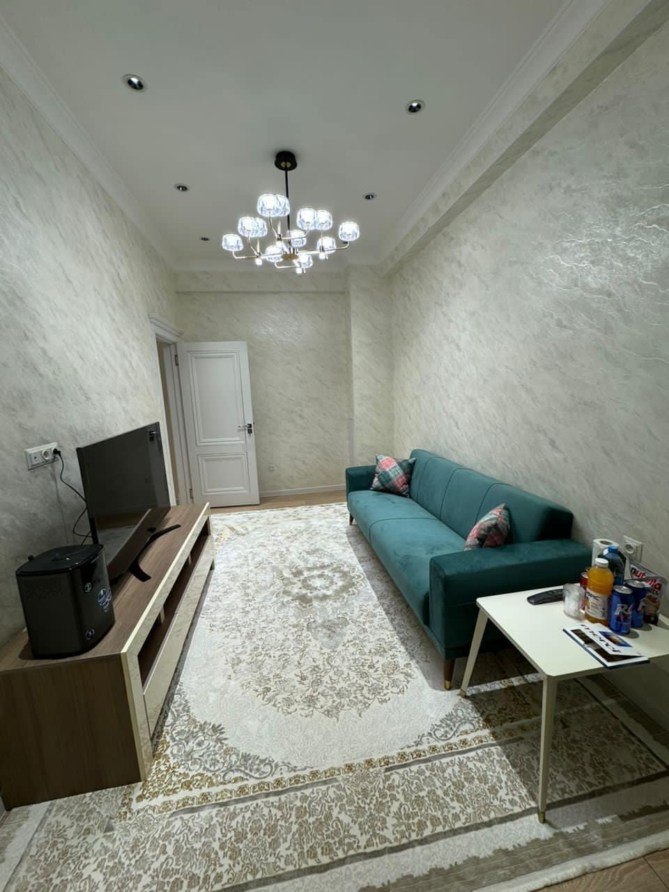 位于杜尚别（ Dushanbe ）的整套舒适双卧室公寓，位置优越