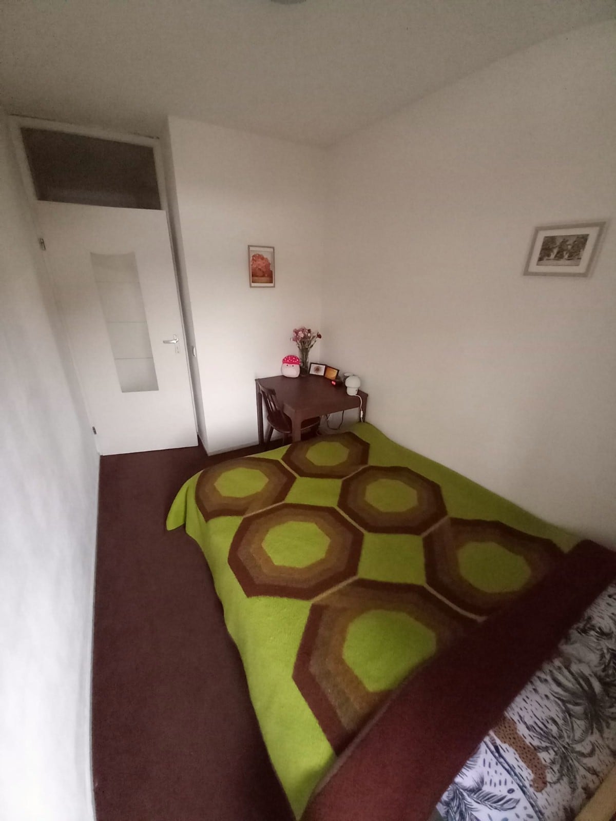 Cozy Room Near Tilburg Station