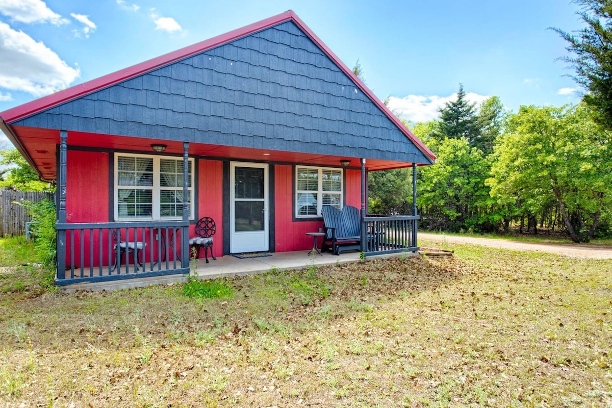 Bed n breakfast Cottage, jaccuzi n private hot tub