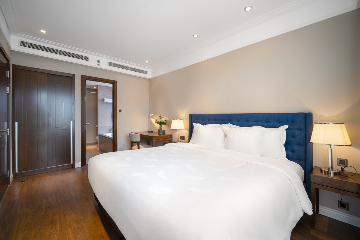 Altara Suites五星级海滩景观浴缸双床公寓