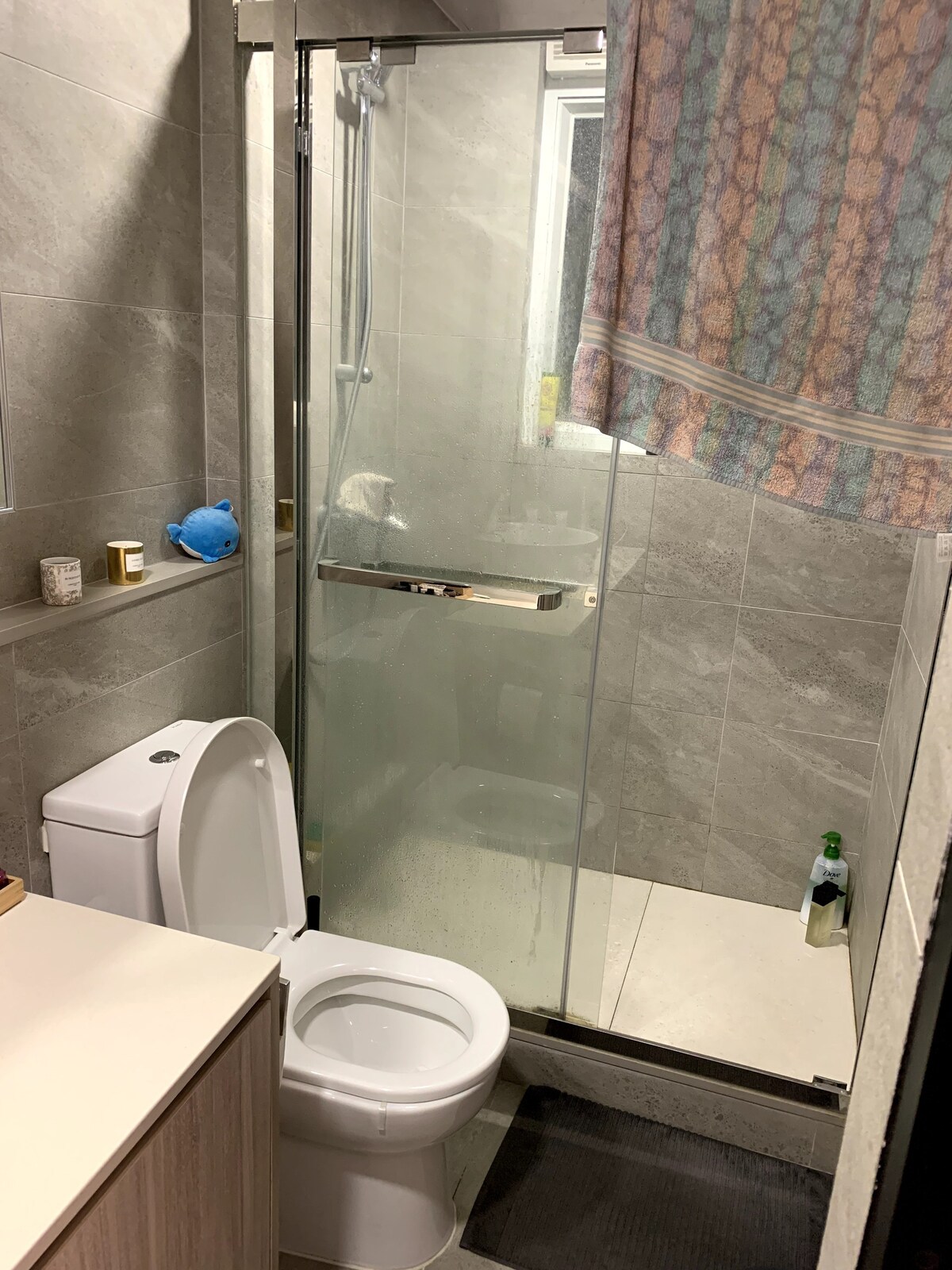 1 bedroom, shared flat Wan Chai