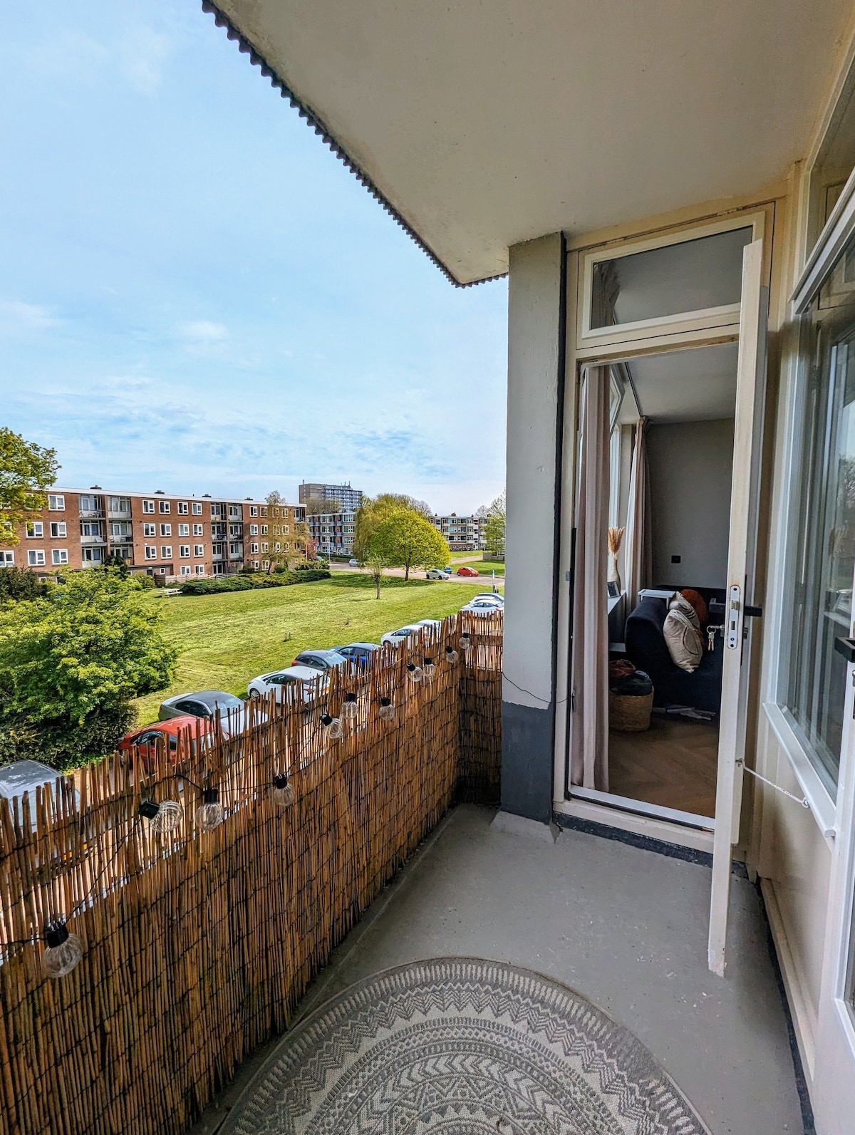 Luxe appartement met werkplekken