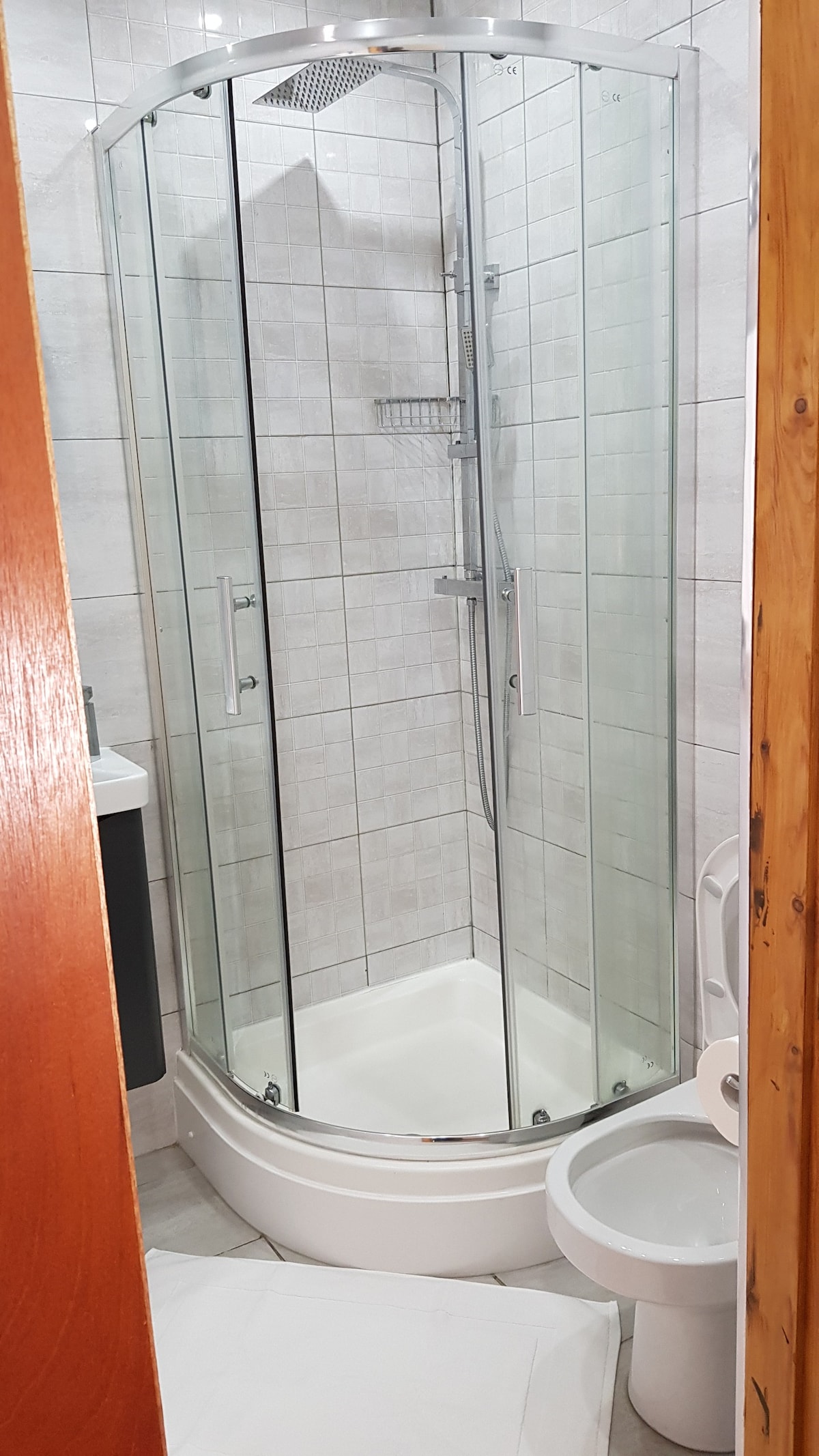 Double Room, Private Bath | Nea City Centre
