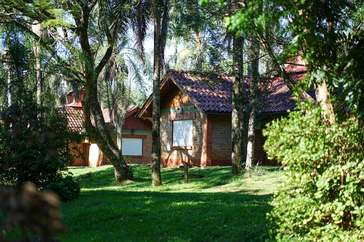 Hotel Cabañas del Parque