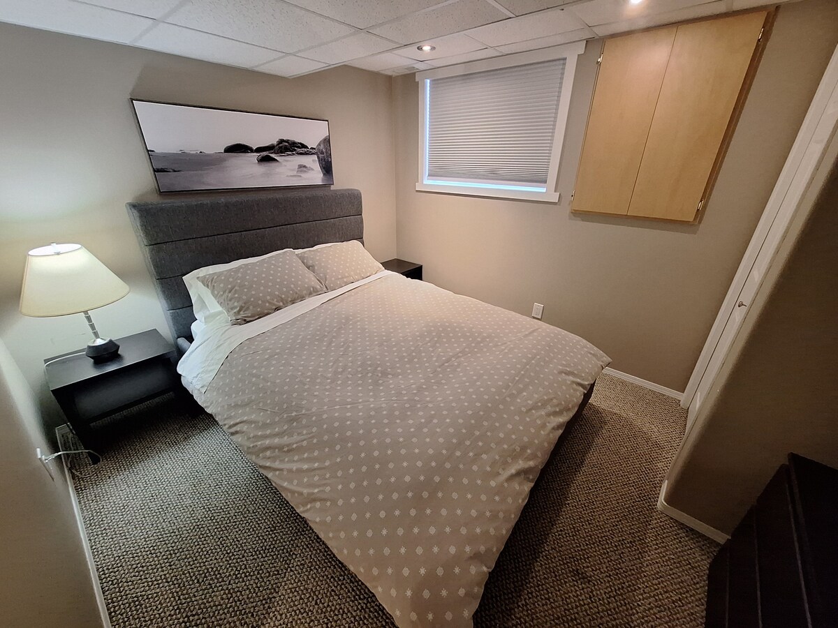 Fresh and Cozy 1 Bedroom Suite