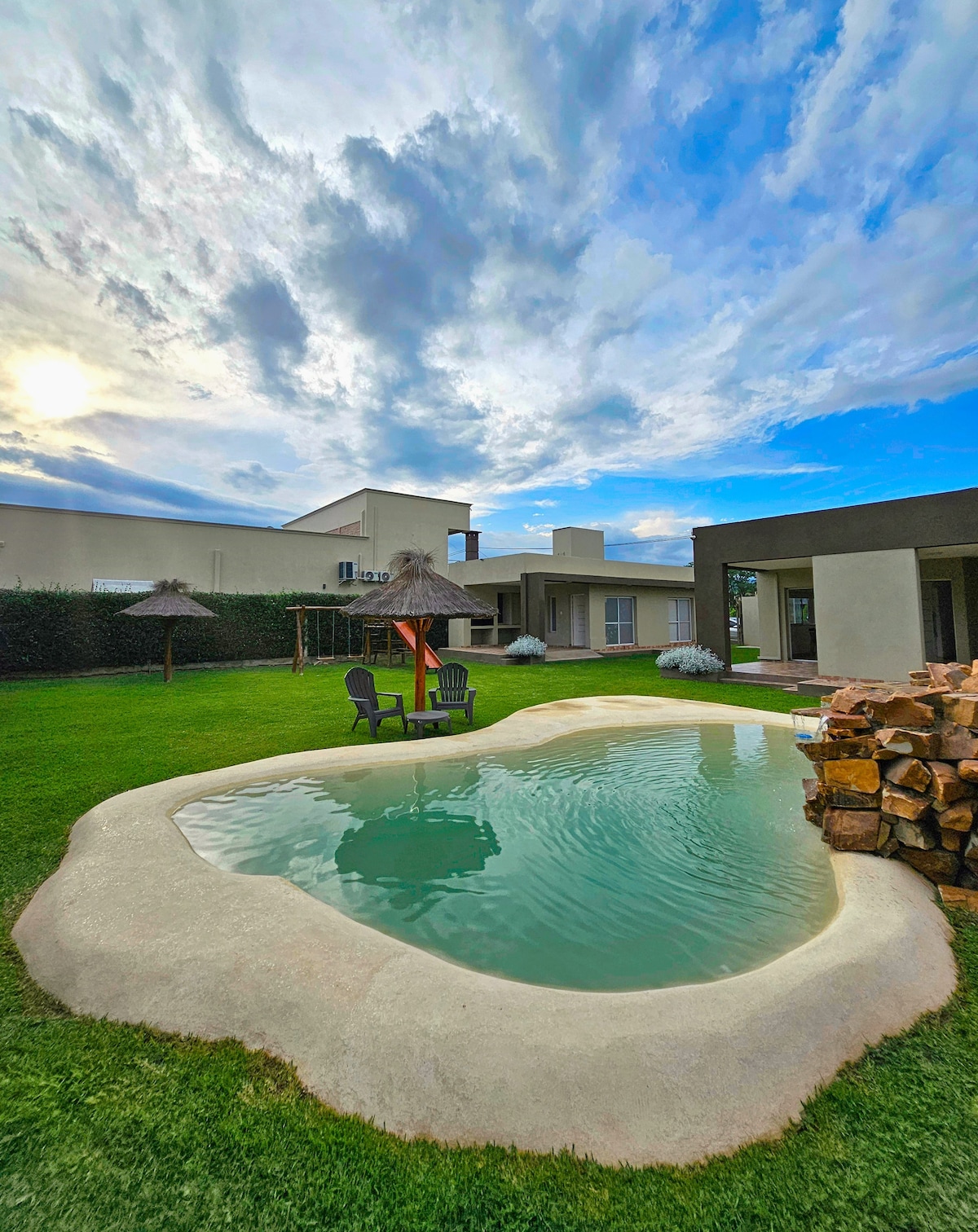 Posada de lujo con piscina