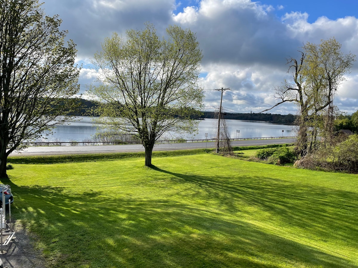 Guest Suite in Potsdam, NY