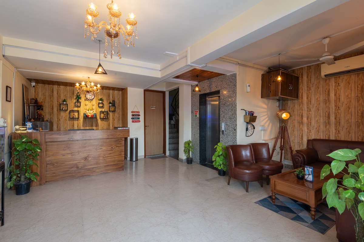 Place to Stay in Gurgaon with Luxurious Amenities