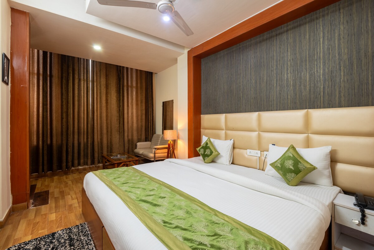 Place to Stay in Gurgaon with Luxurious Amenities