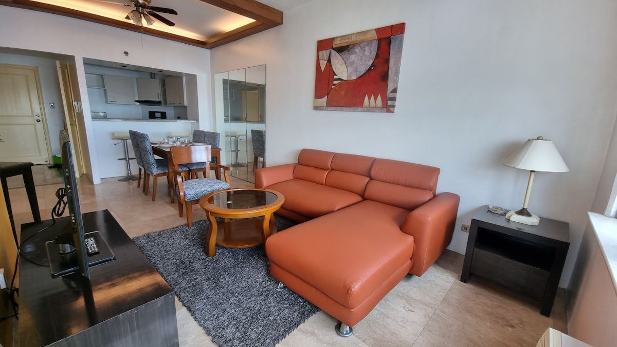 RARE 1BR White Sand BayView NEAR US Embassy + TUB