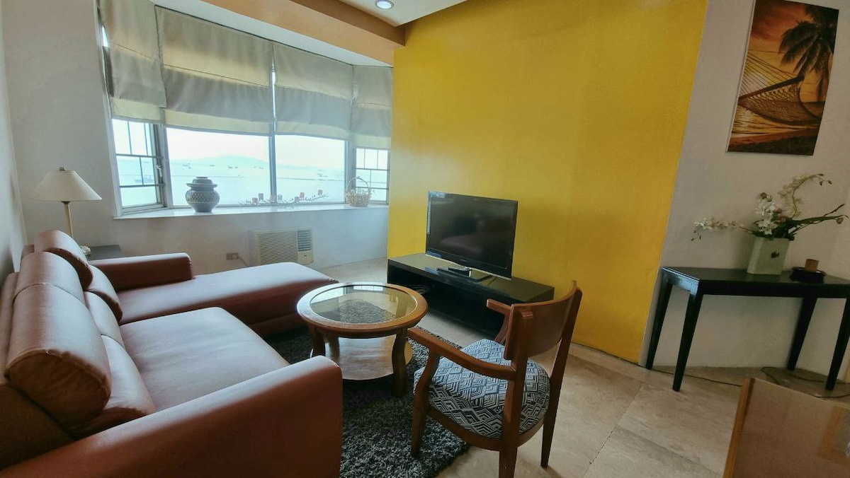 RARE 1BR White Sand BayView NEAR US Embassy + TUB